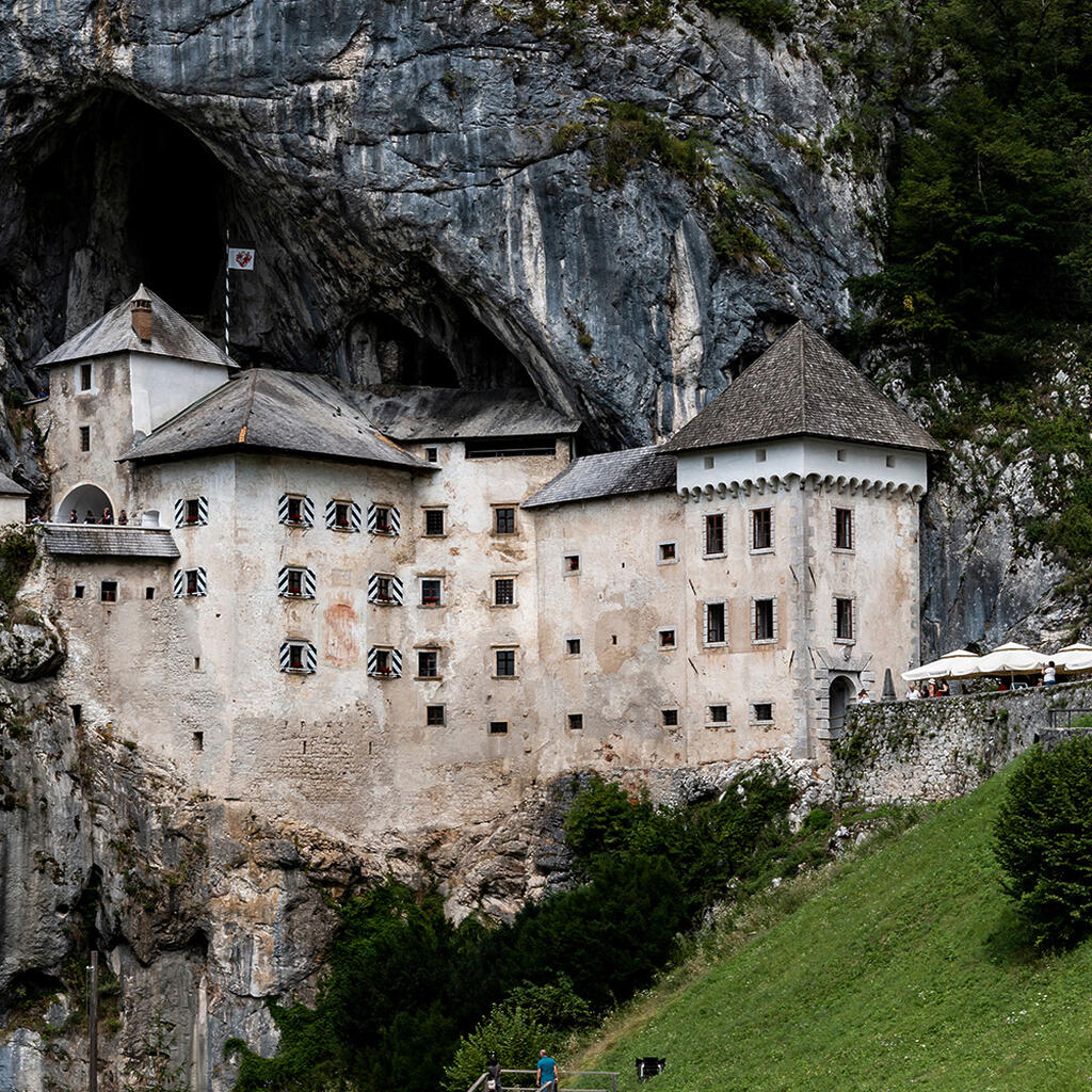 Höhlenburg Predjama Altersstufe